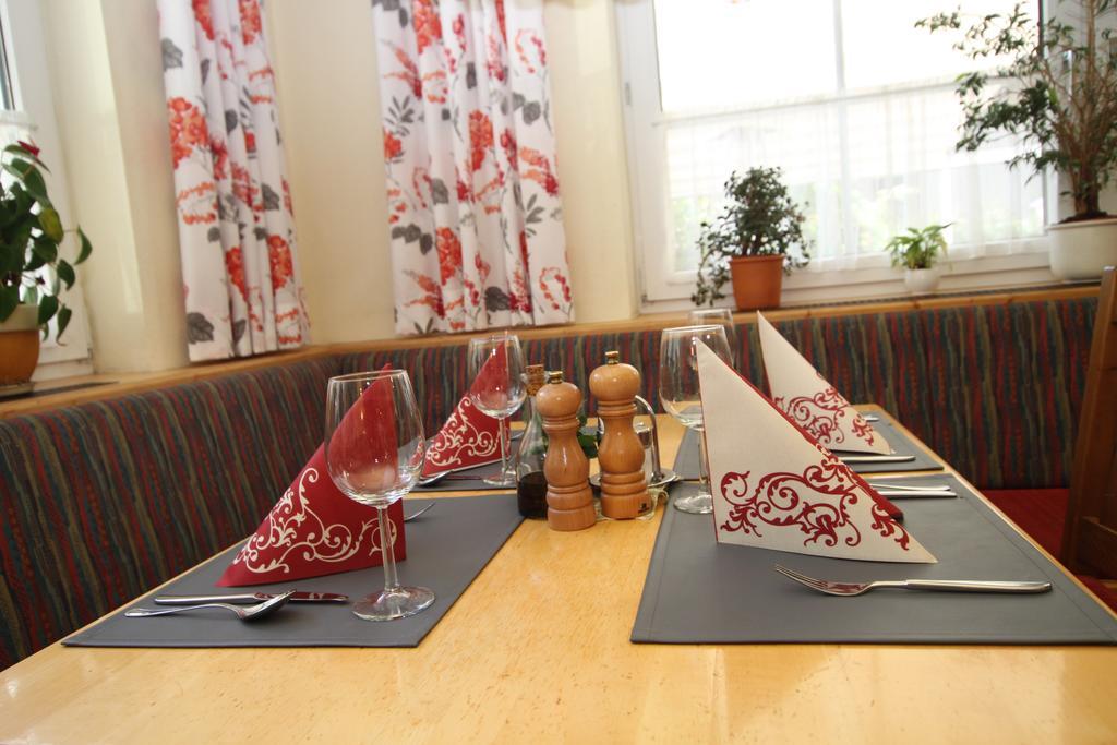 Apart Rustica เคาเนอร์ทาล ภายนอก รูปภาพ